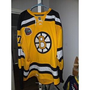 Reebok CCM Mens XL Boston Bruins Milan Lucic 2010 Winter Classic Jersey *Size 56